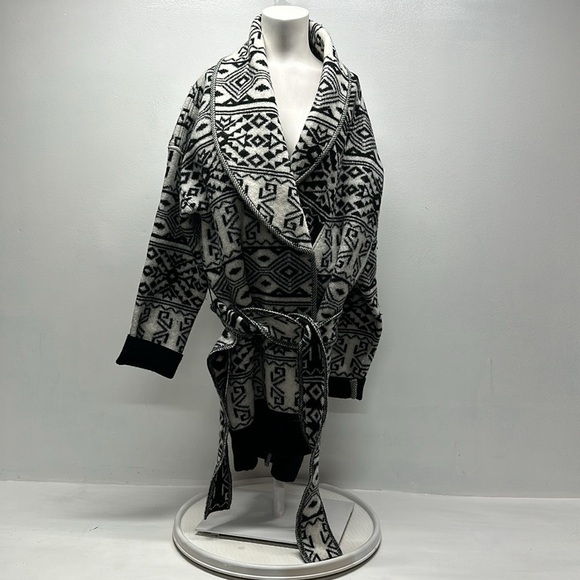 Veronica Beard Carrington Jacket Knit Coat Belted Wool Aztec Black White Size XL - Picture 2 of 13